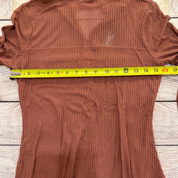 Express Ribbed Dress - Medium - Picture 8 of 9